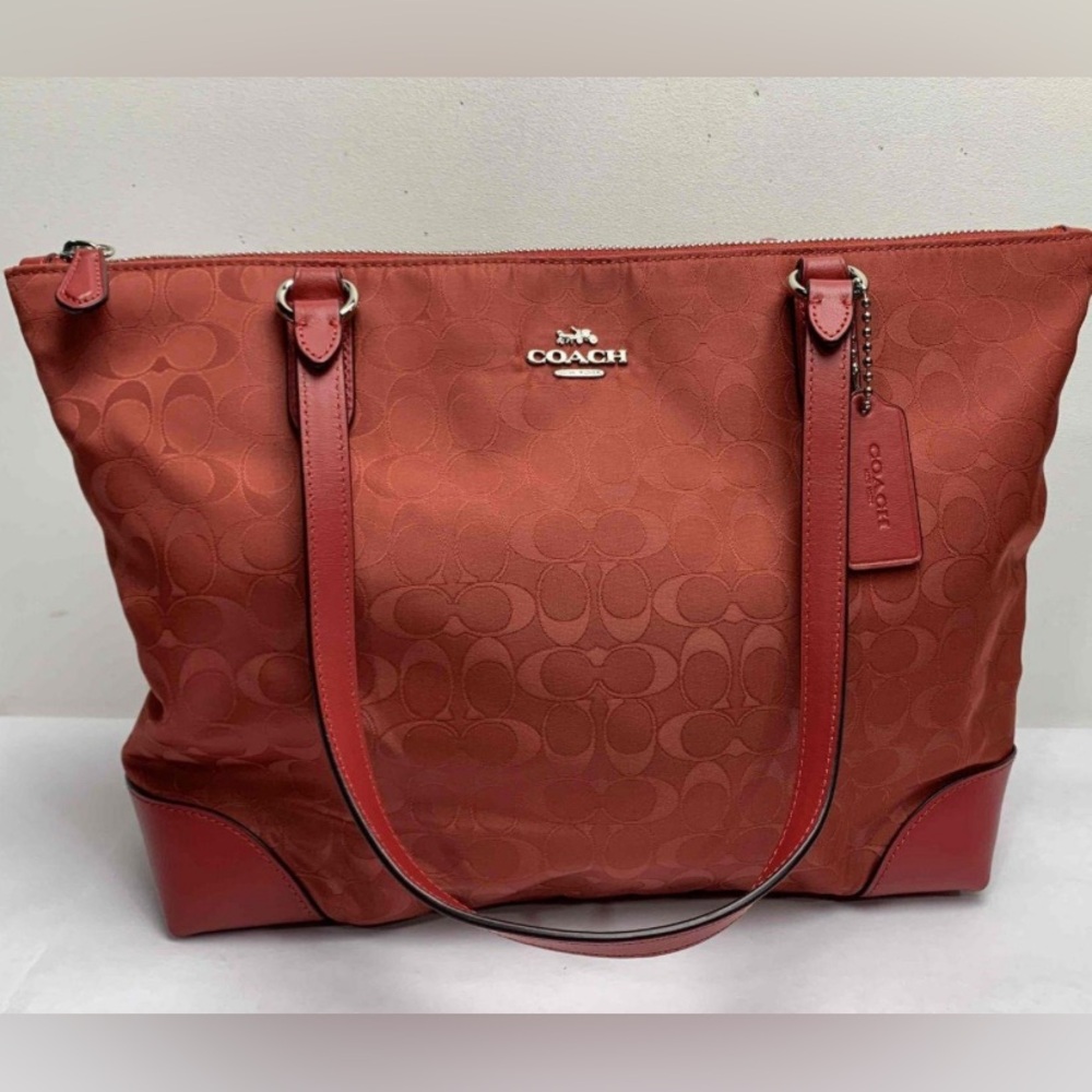 Red Coach Shoulder Bag purse